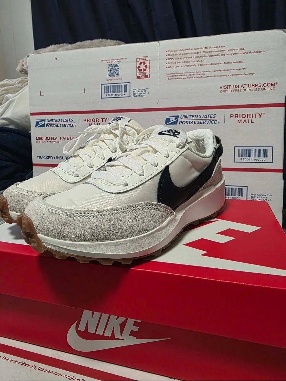 WMNS Nike Waffle Debut sneakers